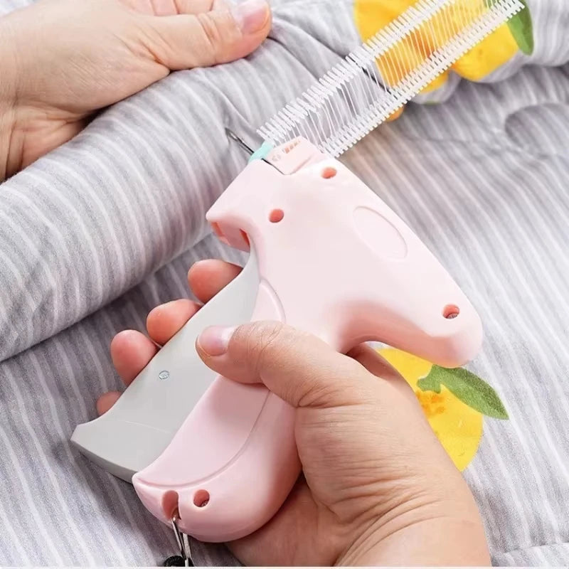Quilt Fixer Gadget, No-Needle Invisible Buckle, Soft Rubber Quick Gun, Bed Sheet Non-Slip, Home Essential Anti-Slip Tool